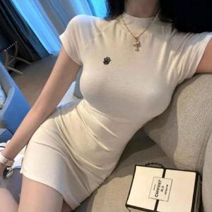 给情侣主夫妻当狗视频
